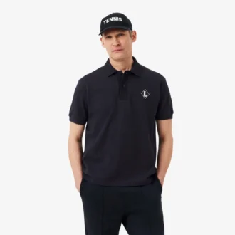 Fransa’da Üretilmiştir Klasik Kesim Rozetli Polo Tişört
